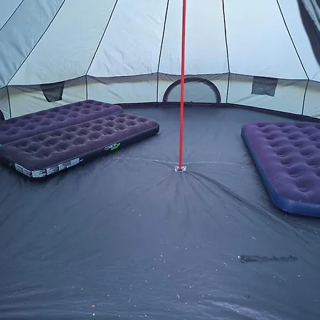 Almost Glamping Telt Vandrarhem *